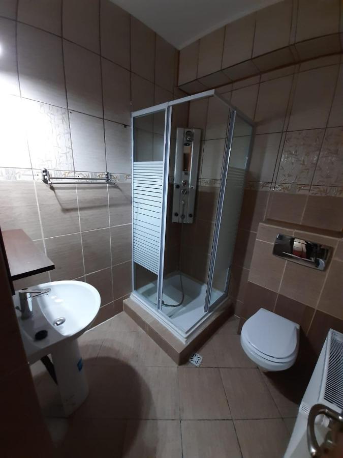Pensiunea Montan Din Bran,Sat Simon Spa Indoor Bran  Luaran gambar