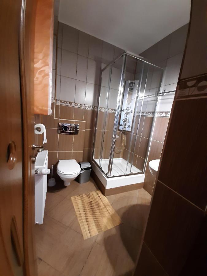 Pensiunea Montan Din Bran,Sat Simon Spa Indoor Bran  Luaran gambar