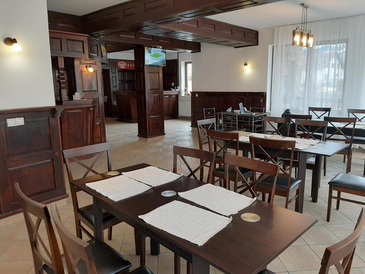 Pensiunea Montan Din Bran,Sat Simon Spa Indoor Bran  Luaran gambar