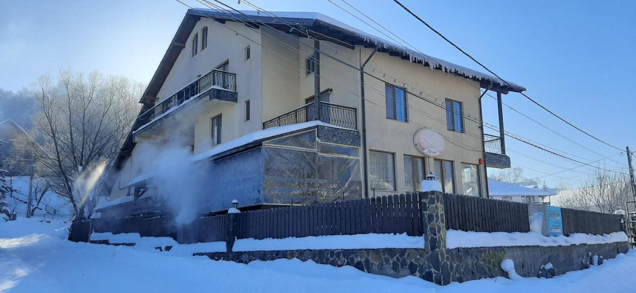 Pensiunea Montan Din Bran,Sat Simon Spa Indoor Bran  Luaran gambar