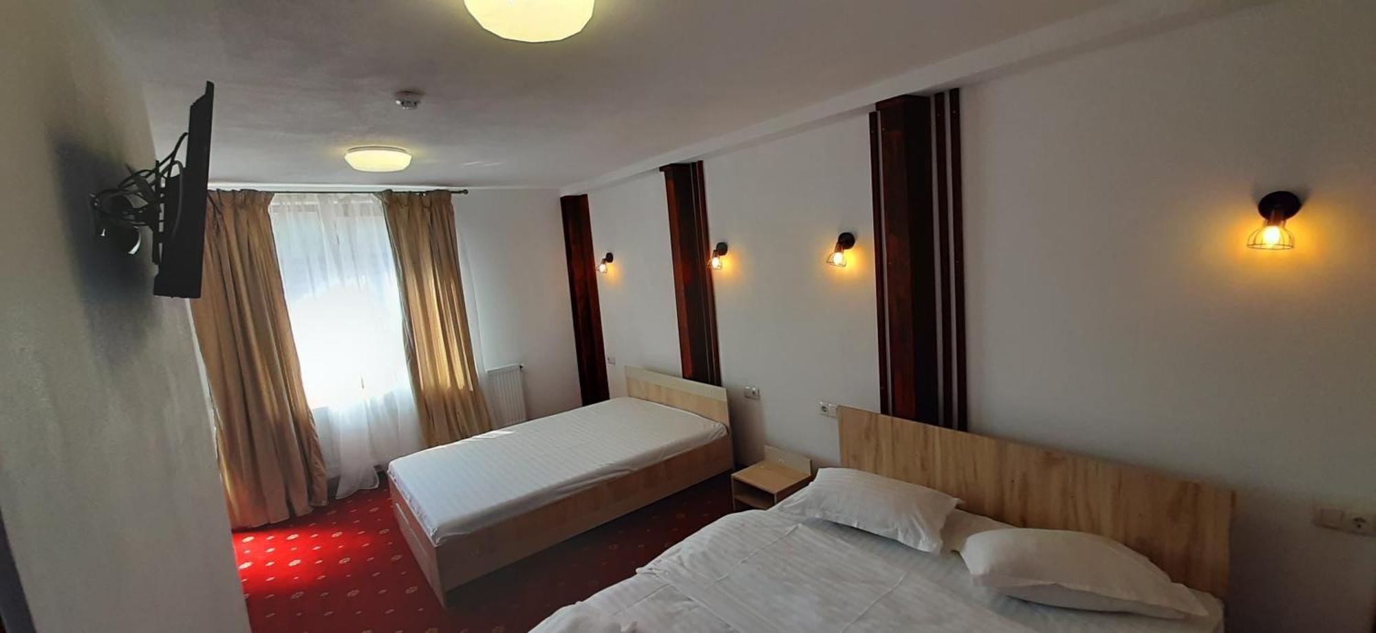 Pensiunea Montan Din Bran,Sat Simon Spa Indoor Bran  Luaran gambar